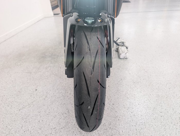 2026 Suzuki 2026 Suzuki 800CC GSX-8TT Road Black