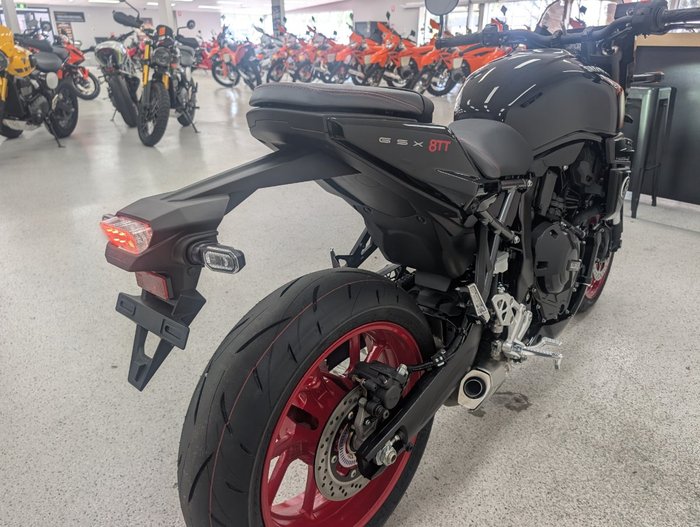 2026 Suzuki 2026 Suzuki 800CC GSX-8TT Road Black