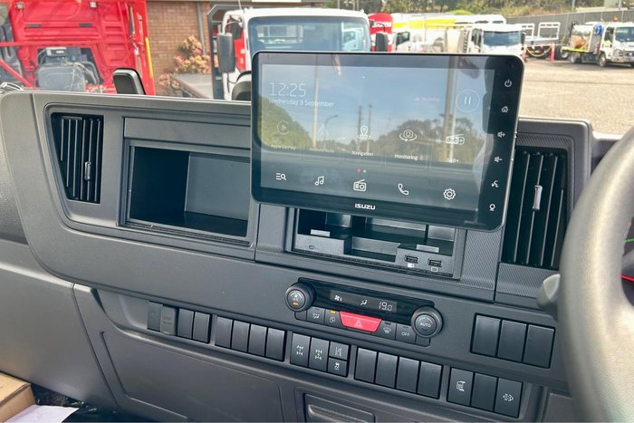 2025 Isuzu F Series FXY 260-355 AT R63