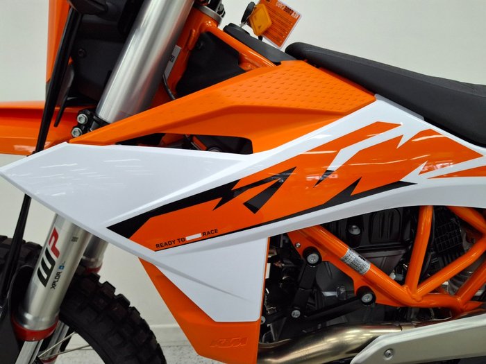 2026 Ktm 2026 Ktm 690CC 690 ENDURO R Enduro Orange