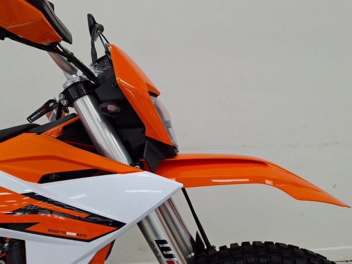 2026 Ktm 2026 Ktm 690CC 690 ENDURO R Enduro Orange