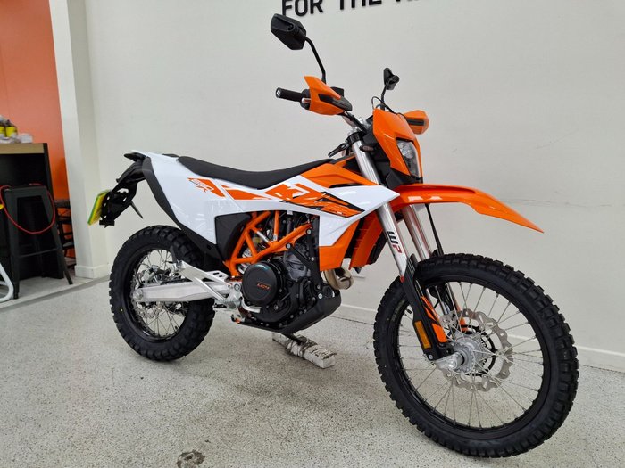 2026 Ktm 2026 Ktm 690CC 690 ENDURO R Enduro Orange