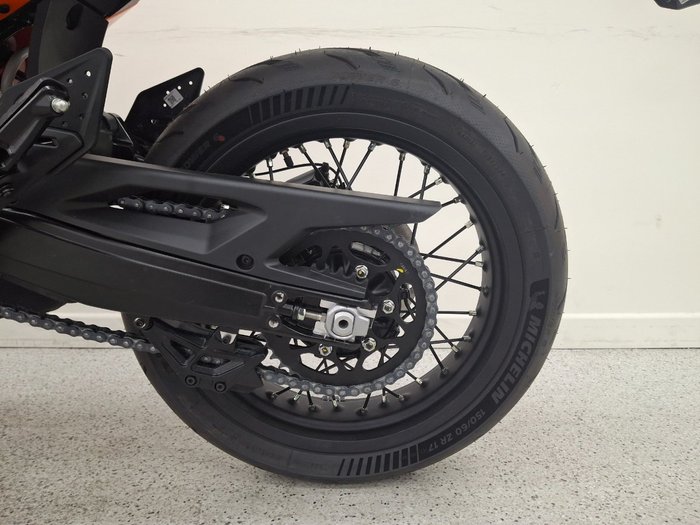 2025 Ktm 390 SMC R White