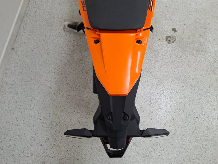 2025 Ktm 390 SMC R White