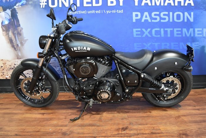 2023 Indian CHIEF DARK HORSE BLACK SMOKE