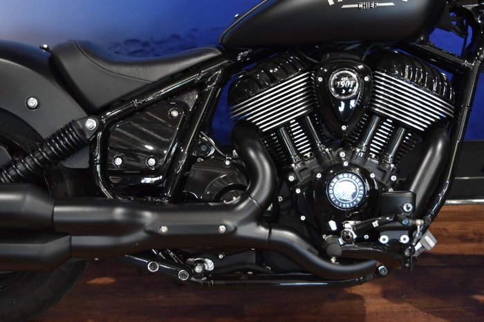 2023 Indian CHIEF DARK HORSE BLACK SMOKE