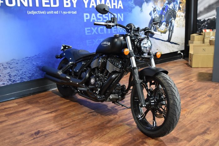 2023 Indian CHIEF DARK HORSE BLACK SMOKE
