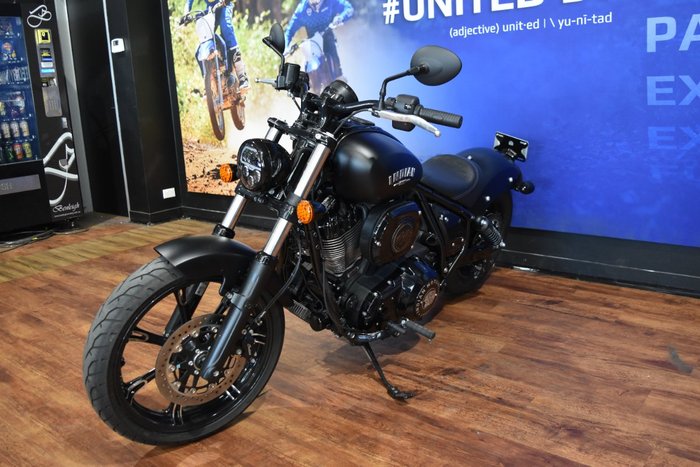 2023 Indian CHIEF DARK HORSE BLACK SMOKE