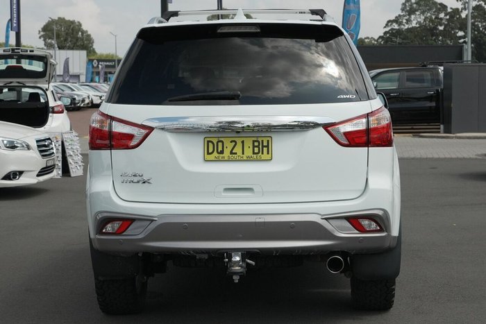 2018 Isuzu MU-X LS-T