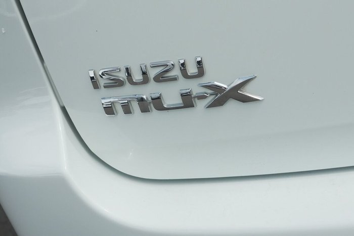 2018 Isuzu MU-X LS-T