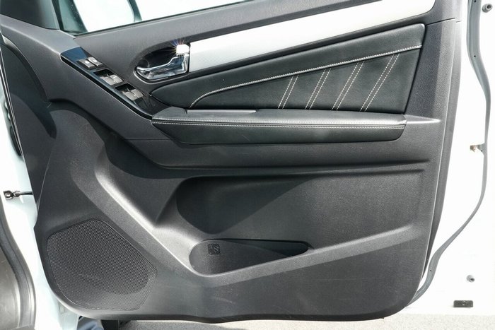 2018 Isuzu MU-X LS-T