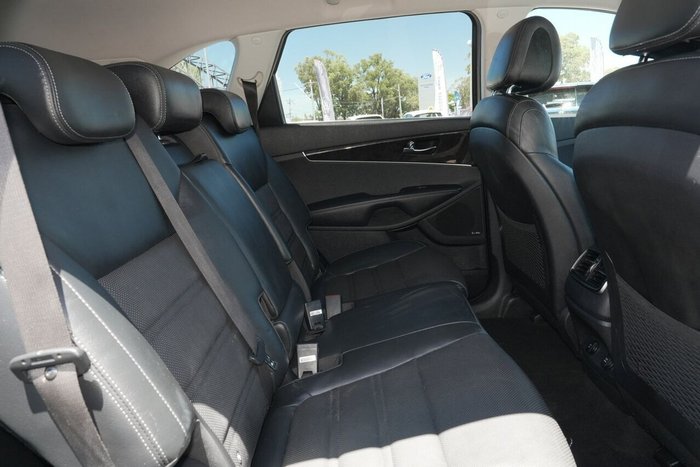 2017 Kia Sorento SLi