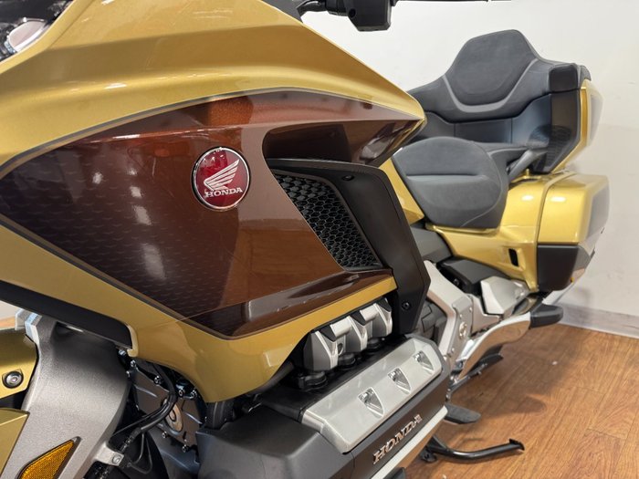 2025 Honda GL1800BD ABS GOLDWING GOLD