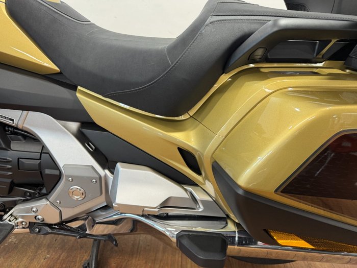 2025 Honda GL1800BD ABS GOLDWING GOLD