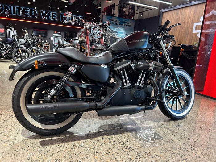 2009 Harley-Davidson Iron 883 (XL883N) Sportster Black