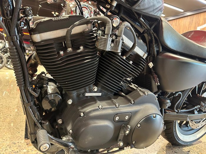 2009 Harley-Davidson Iron 883 (XL883N) Sportster Black