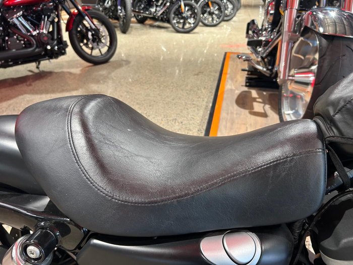 2009 Harley-Davidson Iron 883 (XL883N) Sportster Black