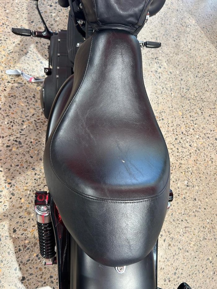 2009 Harley-Davidson Iron 883 (XL883N) Sportster Black