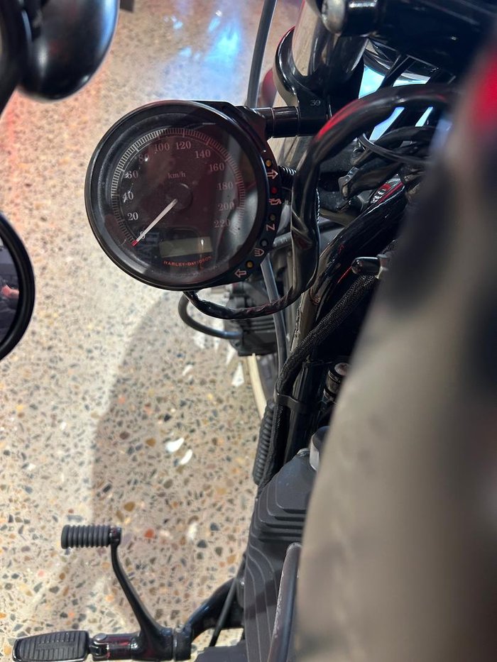 2009 Harley-Davidson Iron 883 (XL883N) Sportster Black