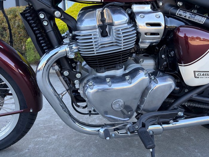 2025 Royal Enfield CLASSIC 650 VALLAM RED