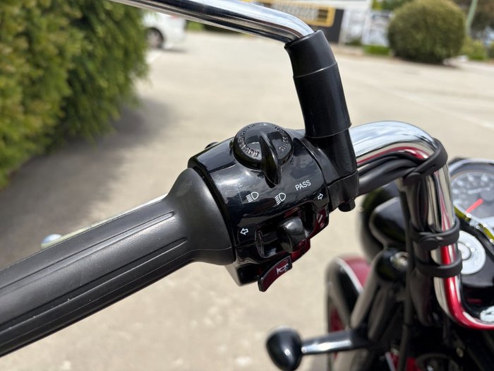 2026 Royal Enfield CLASSIC 350 DARK