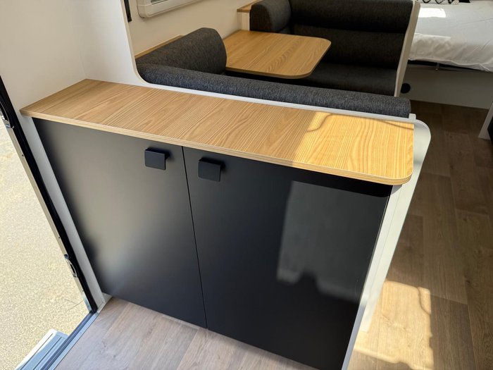 2025 New Age Caravans Manta Ray Escape Mr19er