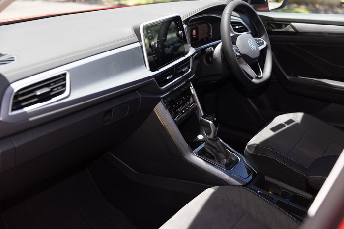 2025 Volkswagen T-Roc 110TSI Style