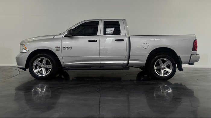 2018 RAM 1500 Express DS MY18 4X4 Dual Range Bright Silver