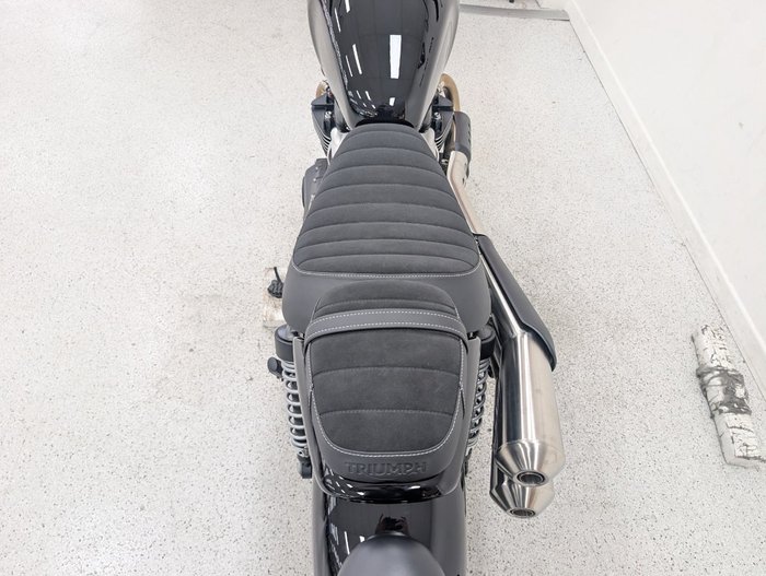 2025 Triumph SCRAMBLER 900 Black