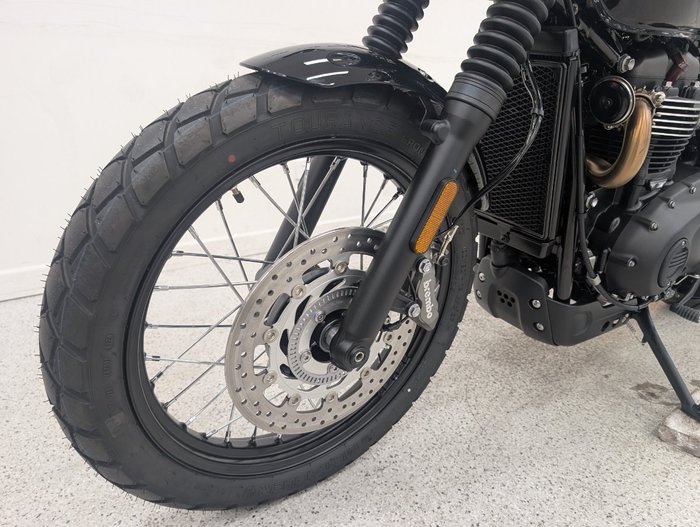 2025 Triumph SCRAMBLER 900 Black
