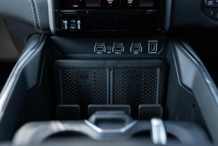 2025 RAM 1500 Laramie Sport Hurricane SO RamBox