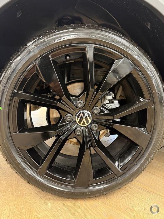 2025 Volkswagen T-Roc 140TSI R-Line