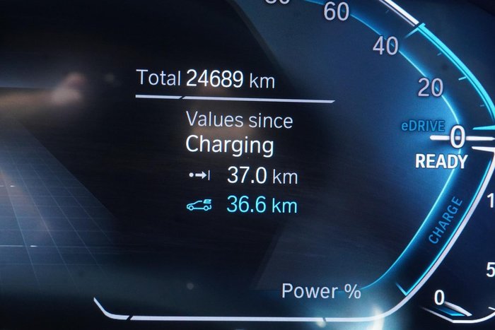 2021 BMW 3 Series 330e Luxury Line