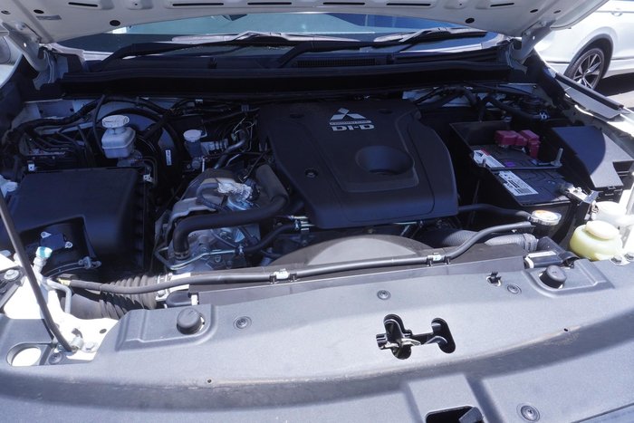 2021 Mitsubishi Triton GLX