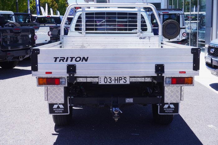 2021 Mitsubishi Triton GLX