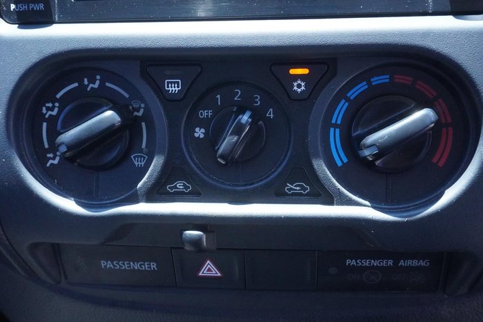 2021 Mitsubishi Triton GLX