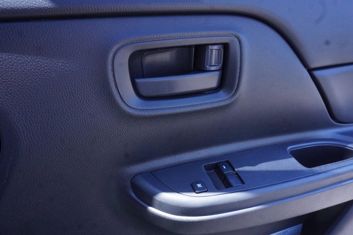 2021 Mitsubishi Triton GLX