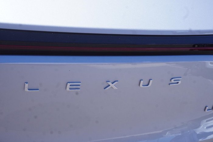 2024 Lexus LBX Luxury