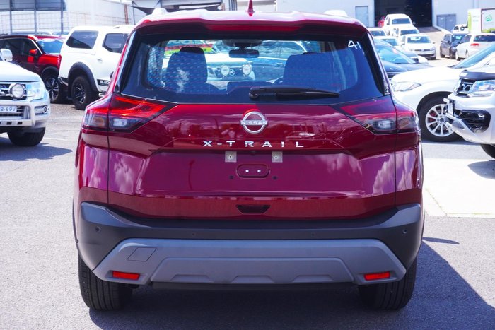 2024 Nissan X-TRAIL ST