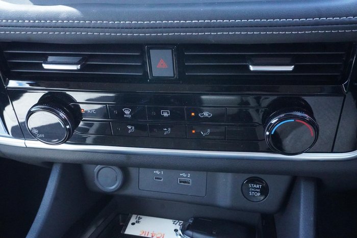 2025 Nissan X-TRAIL ST