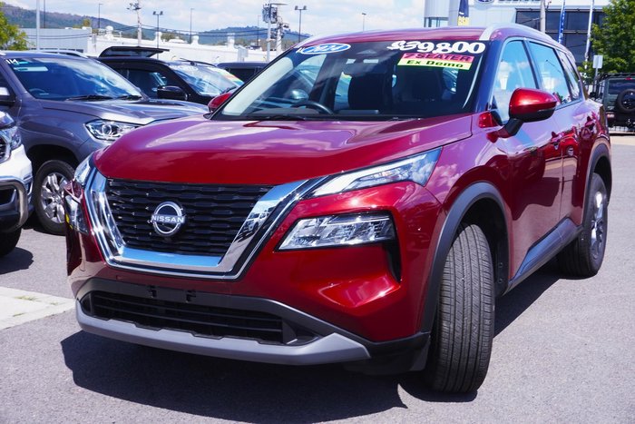 2024 Nissan X-TRAIL ST