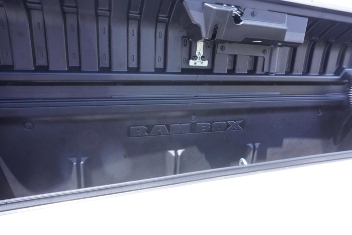 2020 RAM 1500 Laramie RamBox