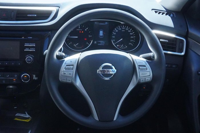 2017 Nissan X-TRAIL TS