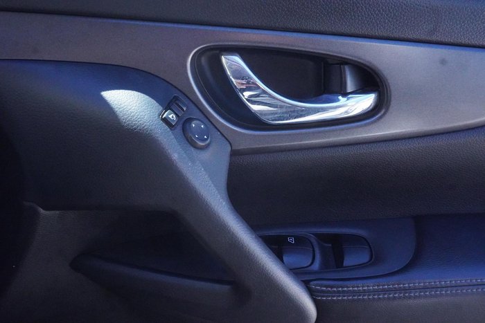 2017 Nissan X-TRAIL TS