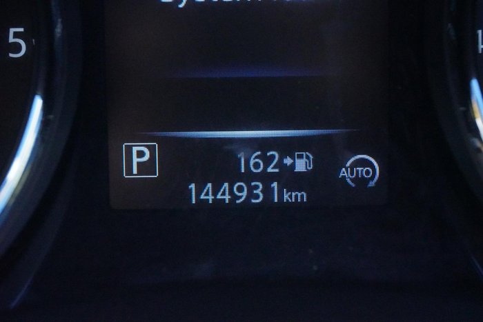 2017 Nissan X-TRAIL TS