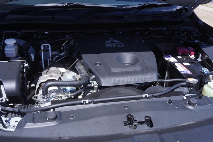 2021 Mitsubishi Pajero Sport Exceed