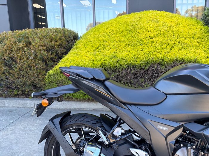 2024 Suzuki GIXXER SF