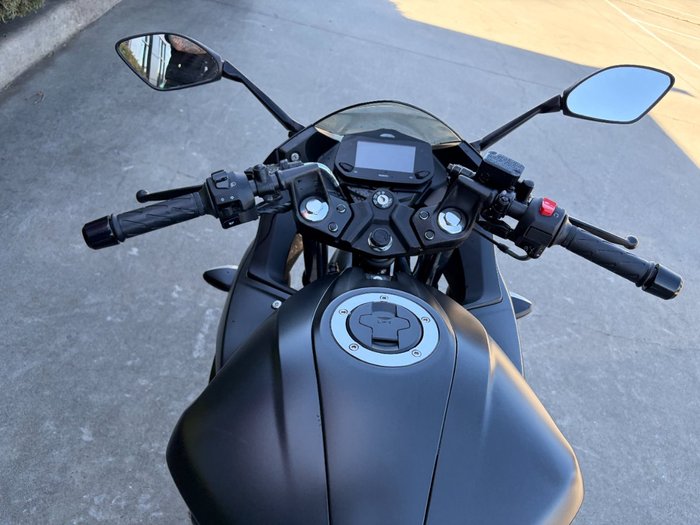 2024 Suzuki GIXXER SF