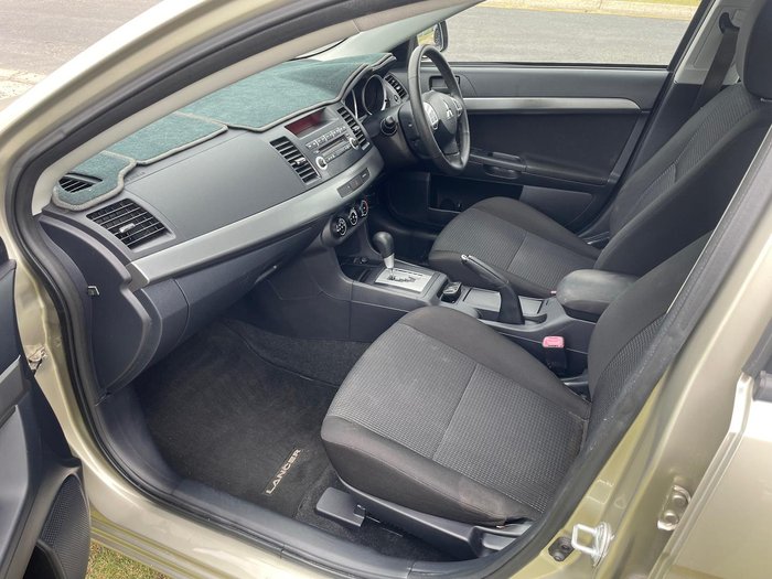 2011 Mitsubishi Lancer SX