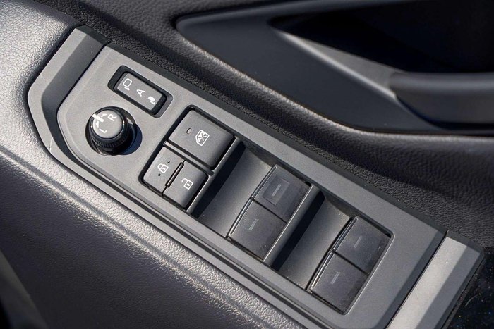 2024 Toyota Landcruiser GXL